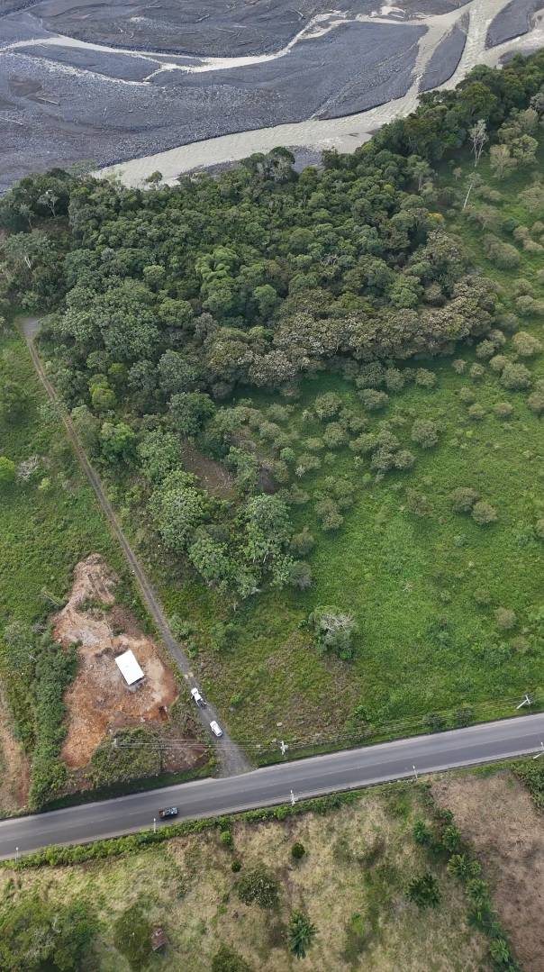 Lote de 11,924 m² - Imagen 3